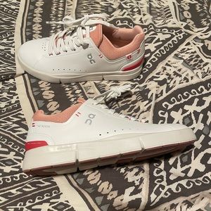 On Running, The Roger Advantage women’s shoes size 7.5